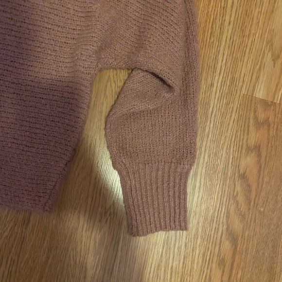 Pink Rose Sweater - Picture 5 of 5